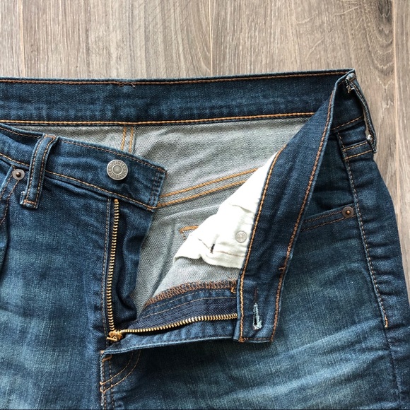 Levi’s 541 Athletic Fit Jeans - Picture 2 of 5